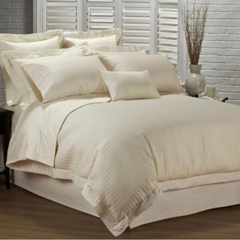 Hotel Collection quilted duvet cover